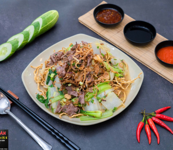 Mì xào giòn Bò