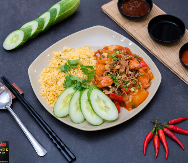 Cơm chiên Bò lúc lắc