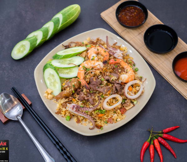 Cơm chiên Thập cẩm